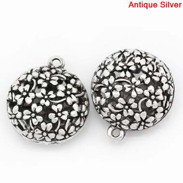 Antique Silver Round Flower Pattern Design, Pendant. 3pcs