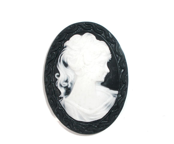Resin, Cameo, Girl, White on Black with rope trim, 30 x 40mm, 1pc