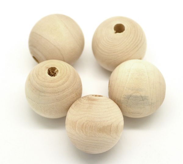 Wooden Beads Round, 25mm, 30 pieces, Raw (5mm hole)