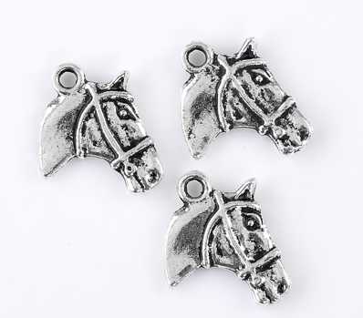 Antique Silver Horse Head Charm Pendants 21x18mm, 20pcs