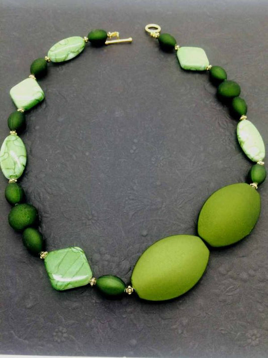 Rainforest Green Beaded Necklace, 54cm, Style 6 - Kit or Made