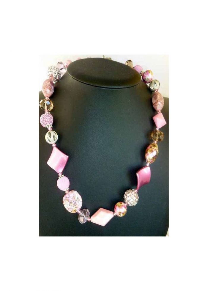 Carrington Hotel Signature Necklace - Plus Earrings