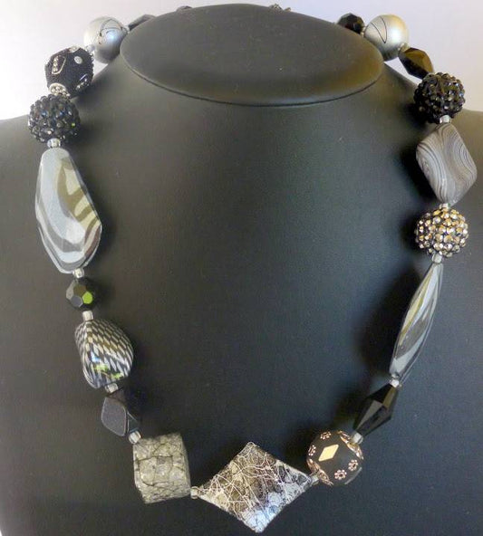 Broken Hill Signature Necklace - Plus Earrings