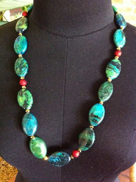 Bluey Green Beaded Necklace Highlight with Red Beads, 64cm