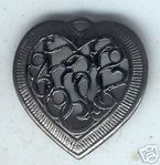 PIERCED FILIGREE Antique silverL VINTAGE DSN HEART