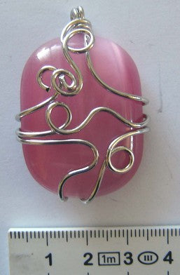 Catseye Wired Pendant, Pink, 30 x40mm
