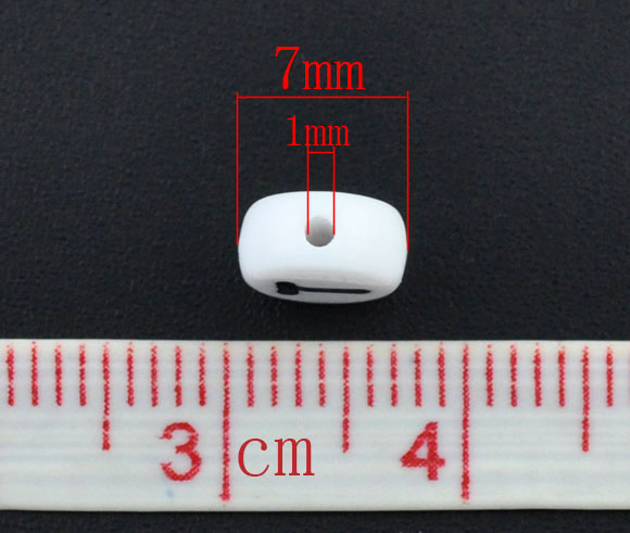 Acrylic White Alphabet/Letter "T" Coin Spacer Beads, 7mm, 10 pcs
