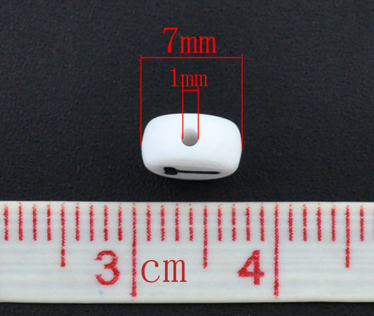 Acrylic White Alphabet/Letter "T" Coin Spacer Beads, 7mm, 10 pcs