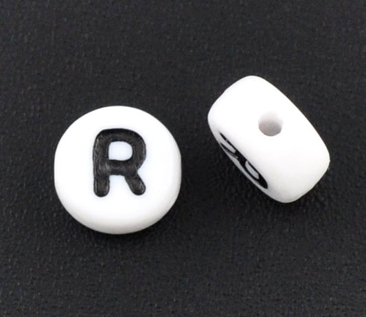 Acrylic White Alphabet/Letter "R" Coin Spacer Beads, 7mm, 10 pcs