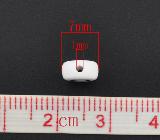 Acrylic White Alphabet/Letter "Q" Coin Spacer Beads, 7mm, 10 pcs