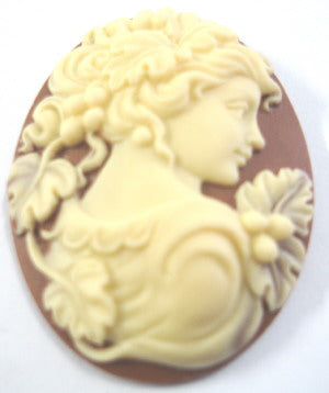 Resin, Cream on Mocha, Lady with Grapes 3D Cameo, 40 x 30mm, 1pc